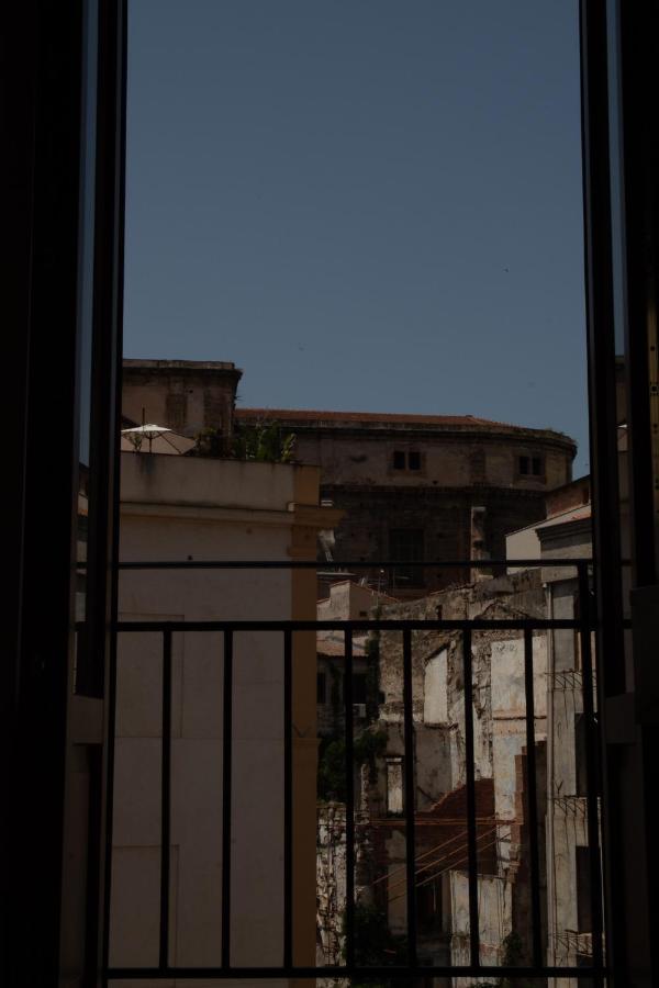 Bed and Breakfast La Vucciria Di Guttuso Palermo Exterior foto